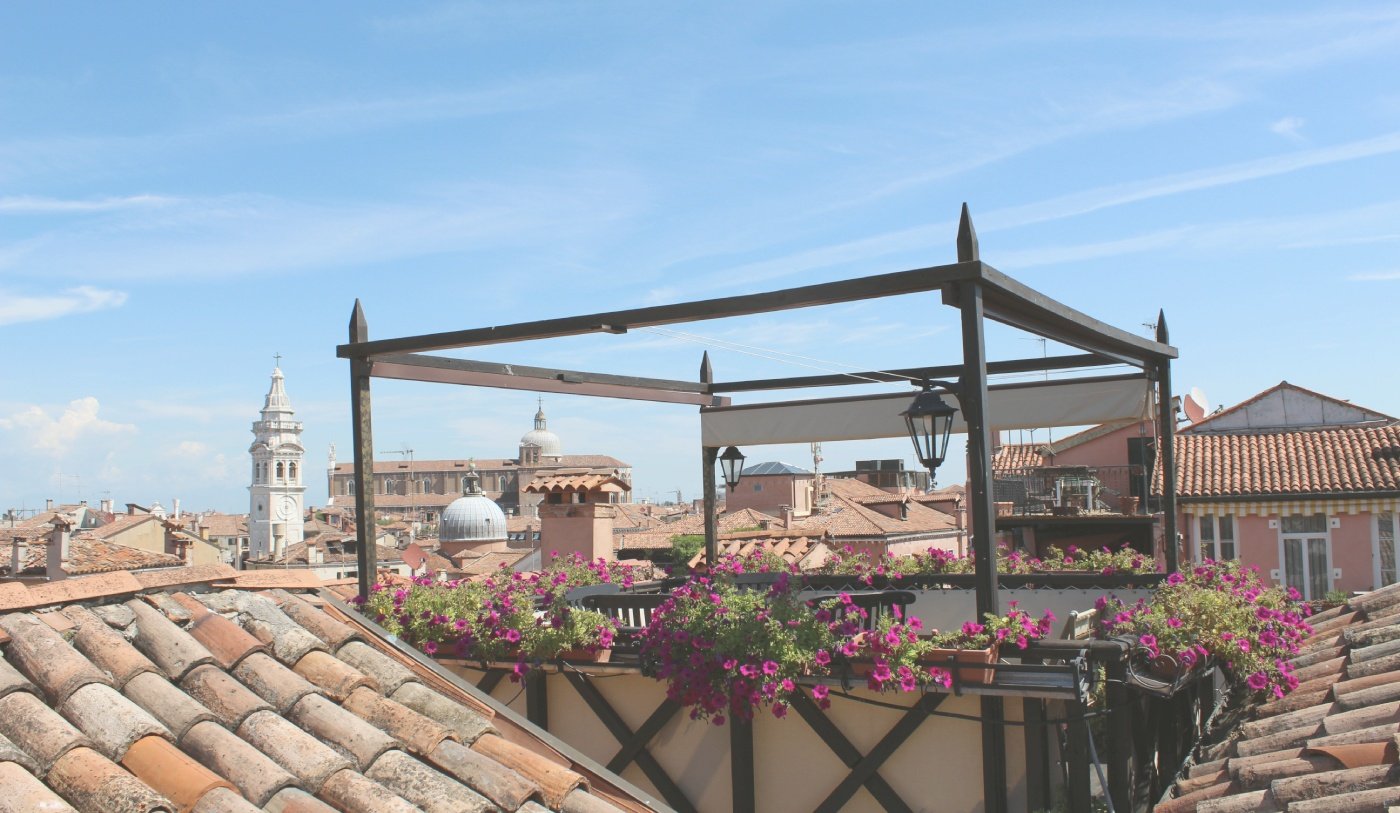 CAMERA DELUXE PANORAMIC TERRACE