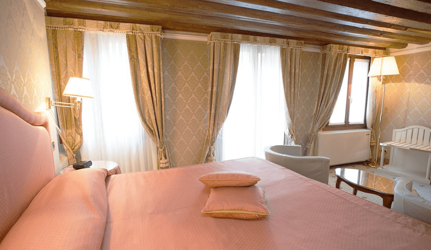 Hotel Colombina - Deluxe Canal View
