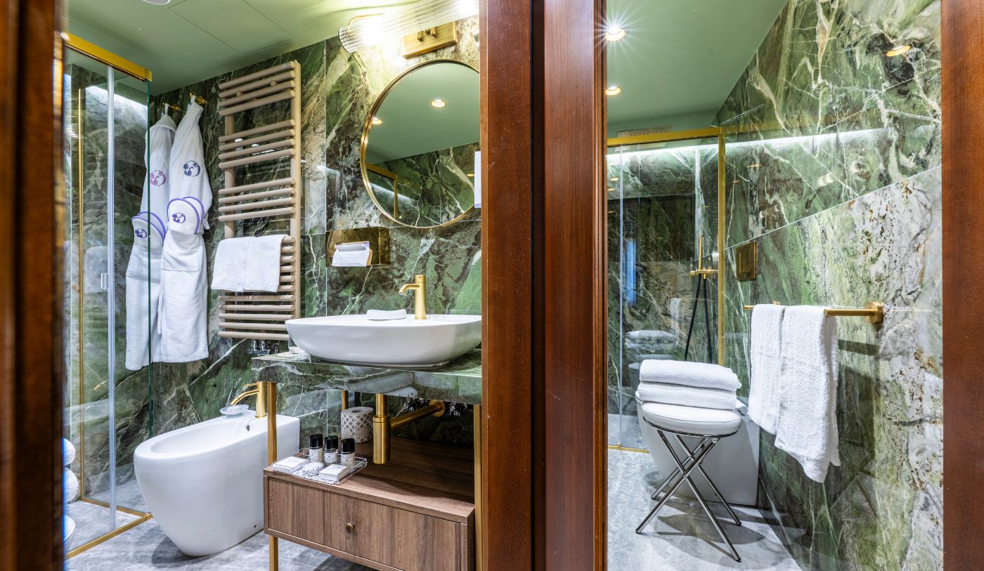 Hotel Colombina - deluxe canal view bagno